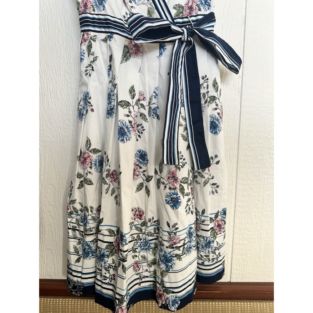Gal Meets Glam Women's Floral Sz 4 V Neck Wrap Around Stripe Belt Side Tie Dress - Picture 3 of 10